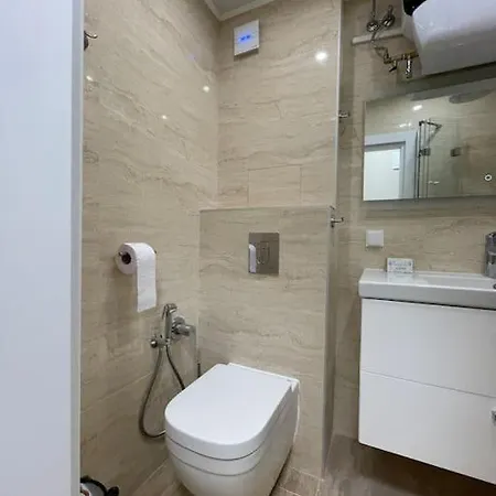 Comfy 2 - Centre Apartmán Burgas City