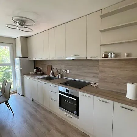 Comfy 2 - Centre Apartment Burgas