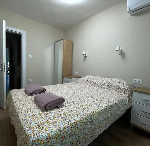 Comfy 2 - Centre Burgas